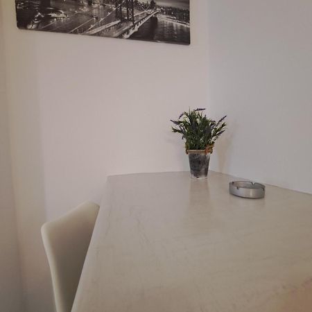 Studios Irineos Perissa  Room photo